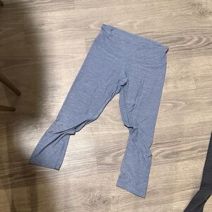 LuluLemon Leggings Size 4 Capri